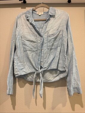 Cloth & Stone Light Blue Tie-Front Button Shirt